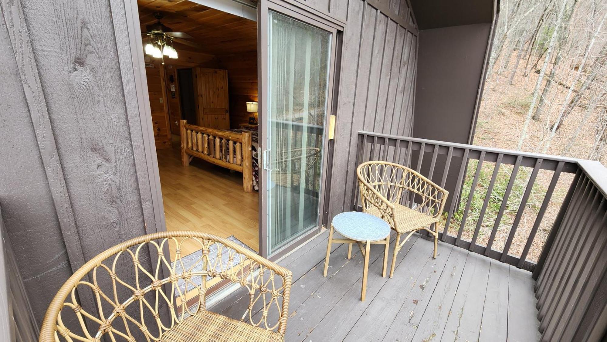 Lazy Bear Cabin Sevierville Exterior foto