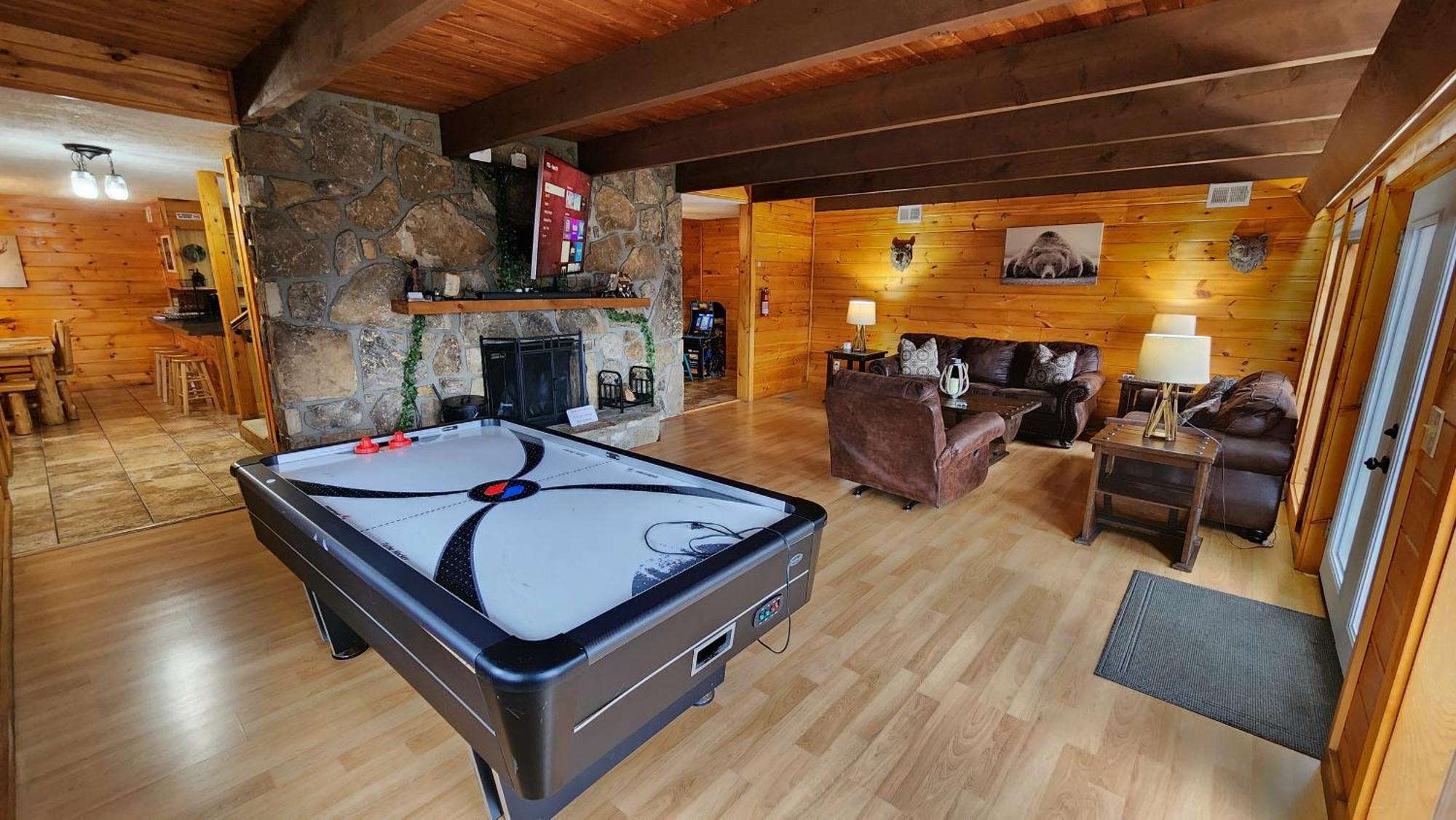 Lazy Bear Cabin Sevierville Exterior foto